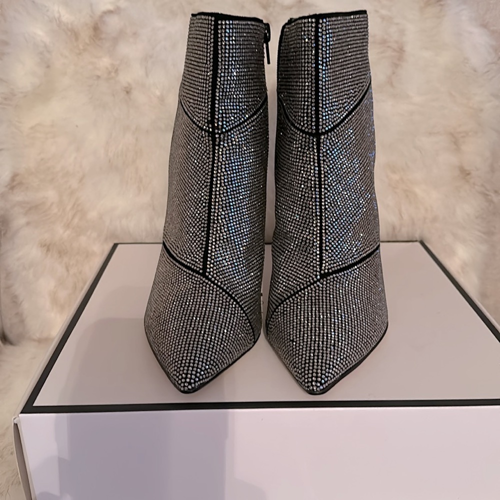 White House black market Kelsea sparkle boots size 8 1/2M never worn in the box